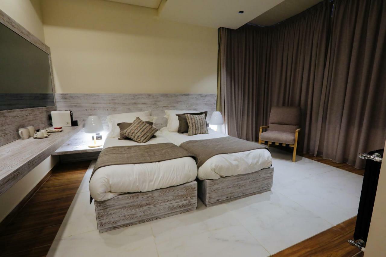 El Boutique Hotel Tyrus Buitenkant foto